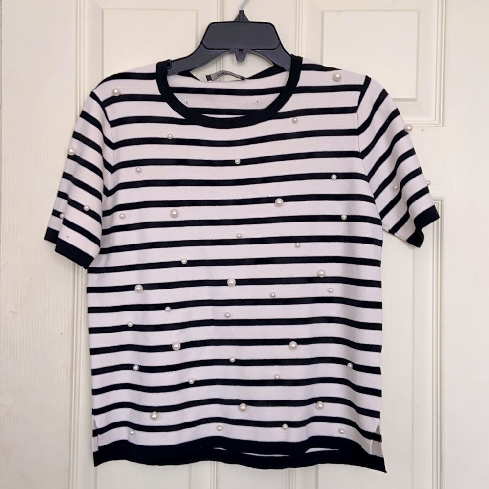 Zara Knit Striped Short Sleeve Sweater with Pearl Detailing size Large